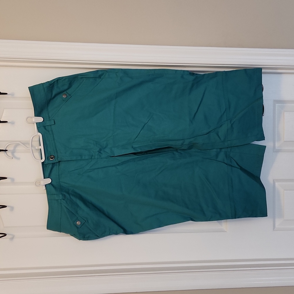 Venezia capris teal color
